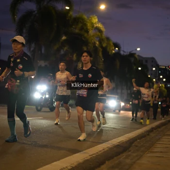 Runner Photo 3816105
