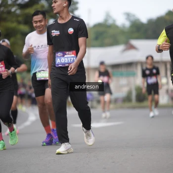 Runner Photo 3816121