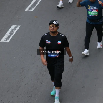 Runner Photo 3816179