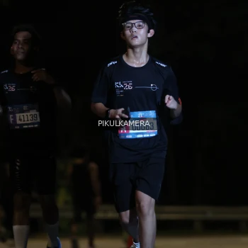 Runner Photo 3816189
