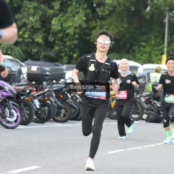 Runner Photo 3816211
