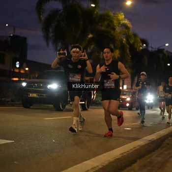 Runner Photo 3816214