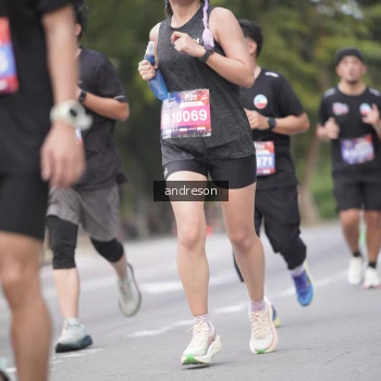 Runner Photo 3816286