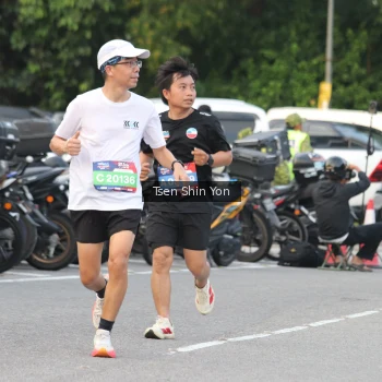 Runner Photo 3816291