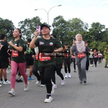 Runner Photo 3816294