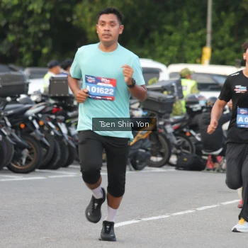 Runner Photo 3816333