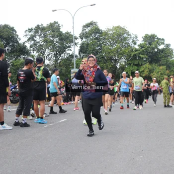 Runner Photo 3816357