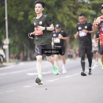 Runner Photo 3816419