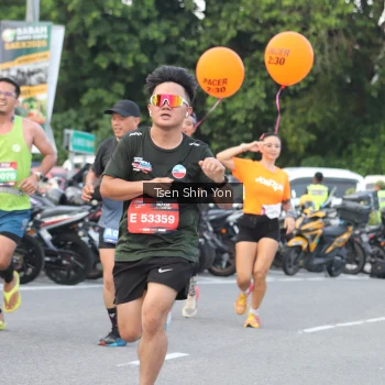 Runner Photo 3816514