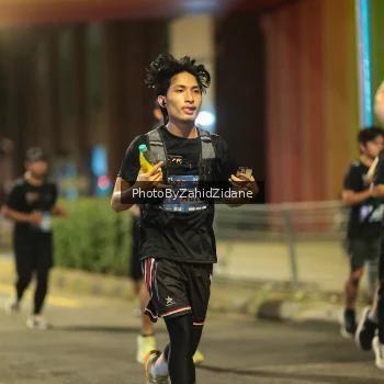 Runner Photo 3816537