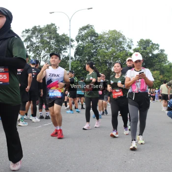 Runner Photo 3816550