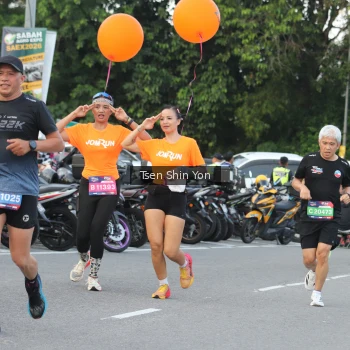 Runner Photo 3816572