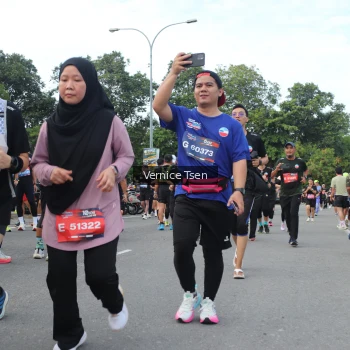 Runner Photo 3816595