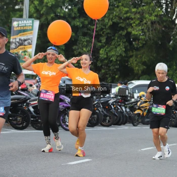 Runner Photo 3816596