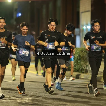 Runner Photo 3816597
