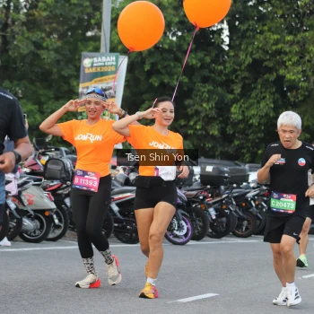 Runner Photo 3816656