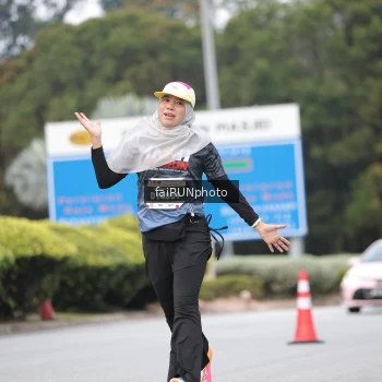 Runner Photo 3816659