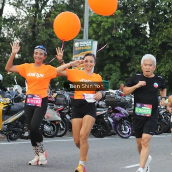 Runner Photo 3816677