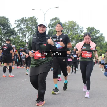 Runner Photo 3816696