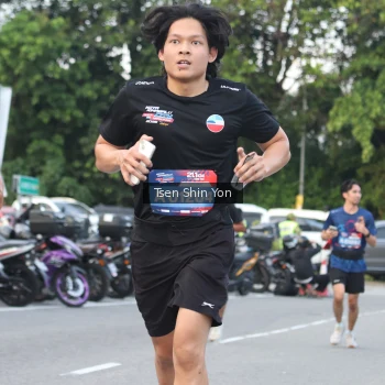 Runner Photo 3816772