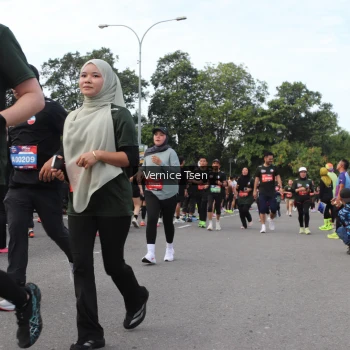 Runner Photo 3816881