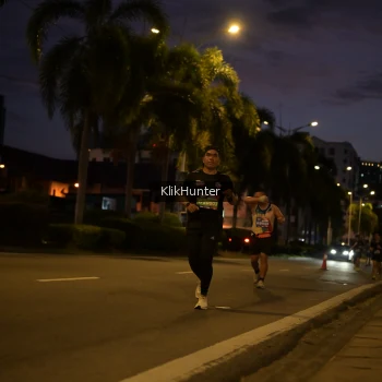 Runner Photo 3817002