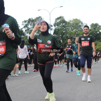 Runner Photo 3817005