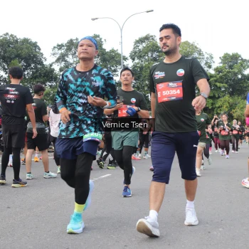 Runner Photo 3817032