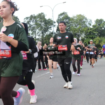 Runner Photo 3817181