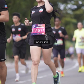 Runner Photo 3817215