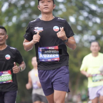 Runner Photo 3817243
