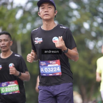Runner Photo 3817312