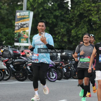 Runner Photo 3817333
