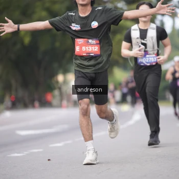 Runner Photo 3817379