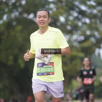Runner Photo 3817423