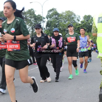 Runner Photo 3817429