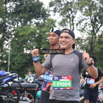 Runner Photo 3817431