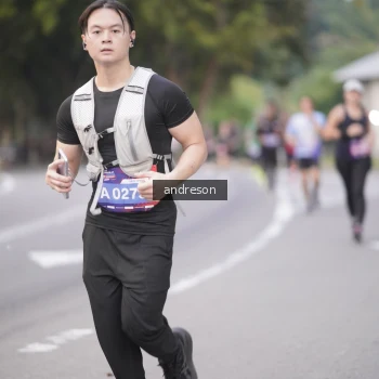 Runner Photo 3817459
