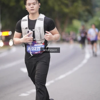 Runner Photo 3817472
