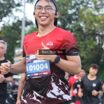 Runner Photo 3817489