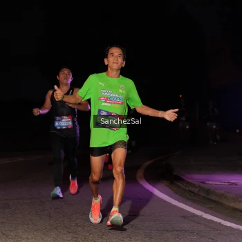 Runner Photo 3817516