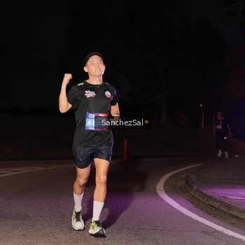 Runner Photo 3817584