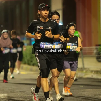 Runner Photo 3817599