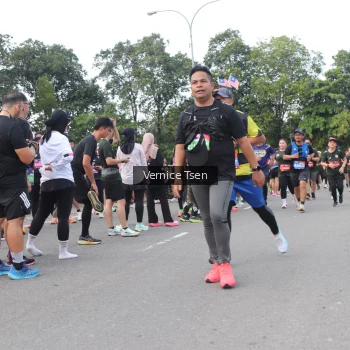 Runner Photo 3817623