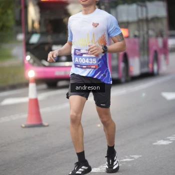 Runner Photo 3817663