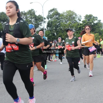Runner Photo 3817777