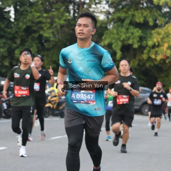 Runner Photo 3817782