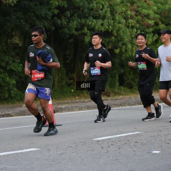 Runner Photo 3817797