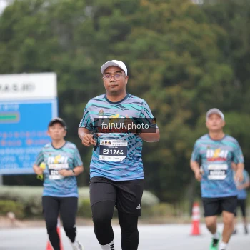 Runner Photo 3817849