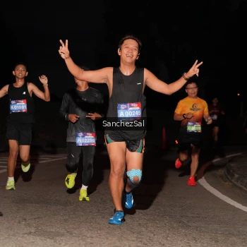 Runner Photo 3817876